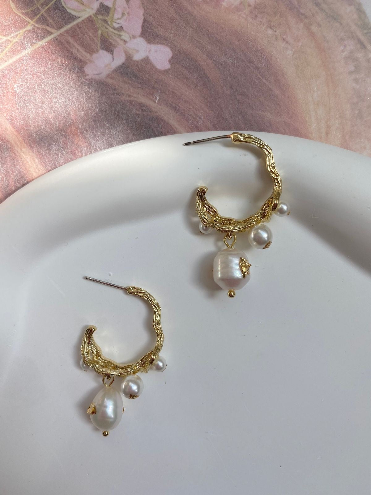 Dangle Earring