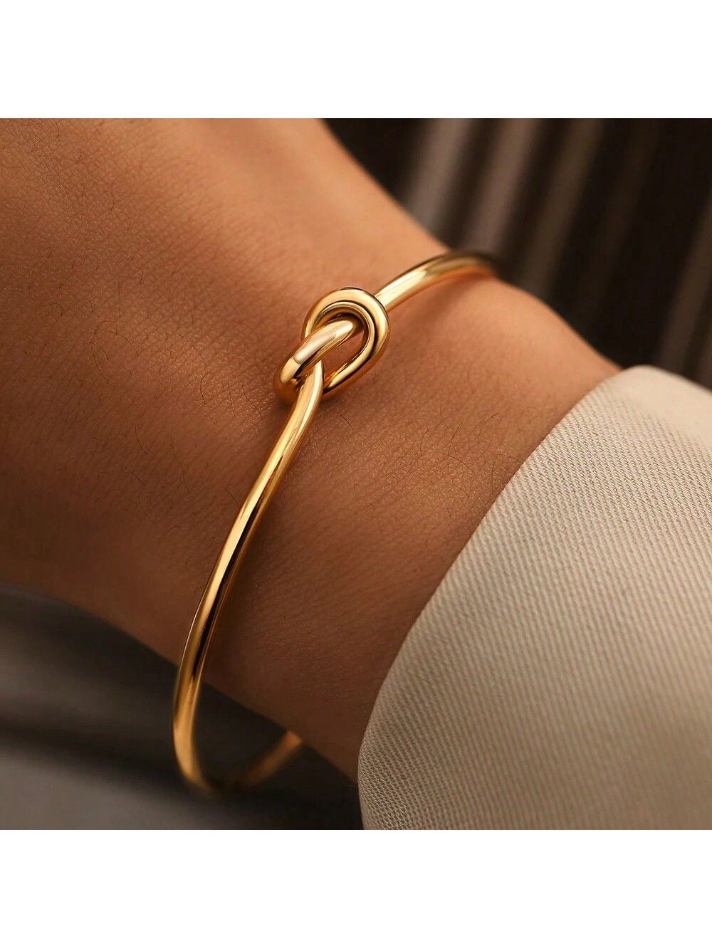 Knot Cuff