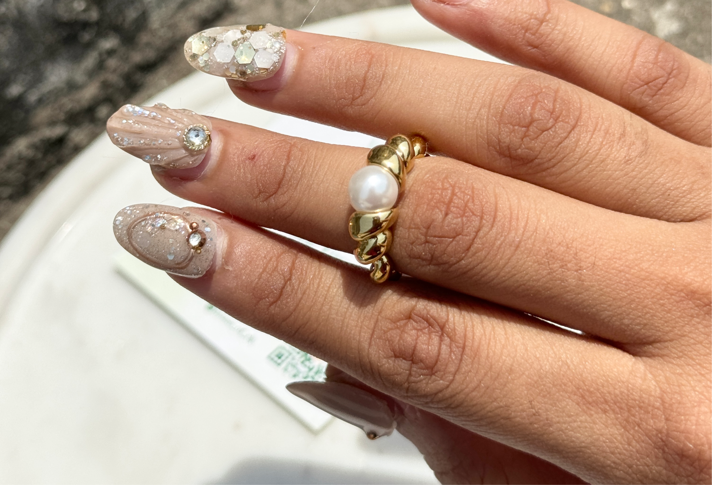 Pearl Crossiant Ring