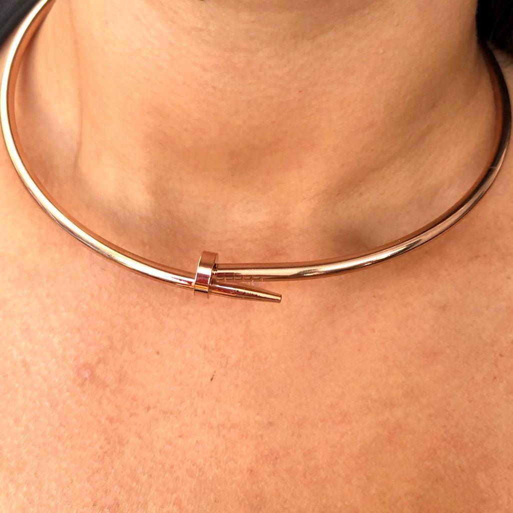 Nail choker