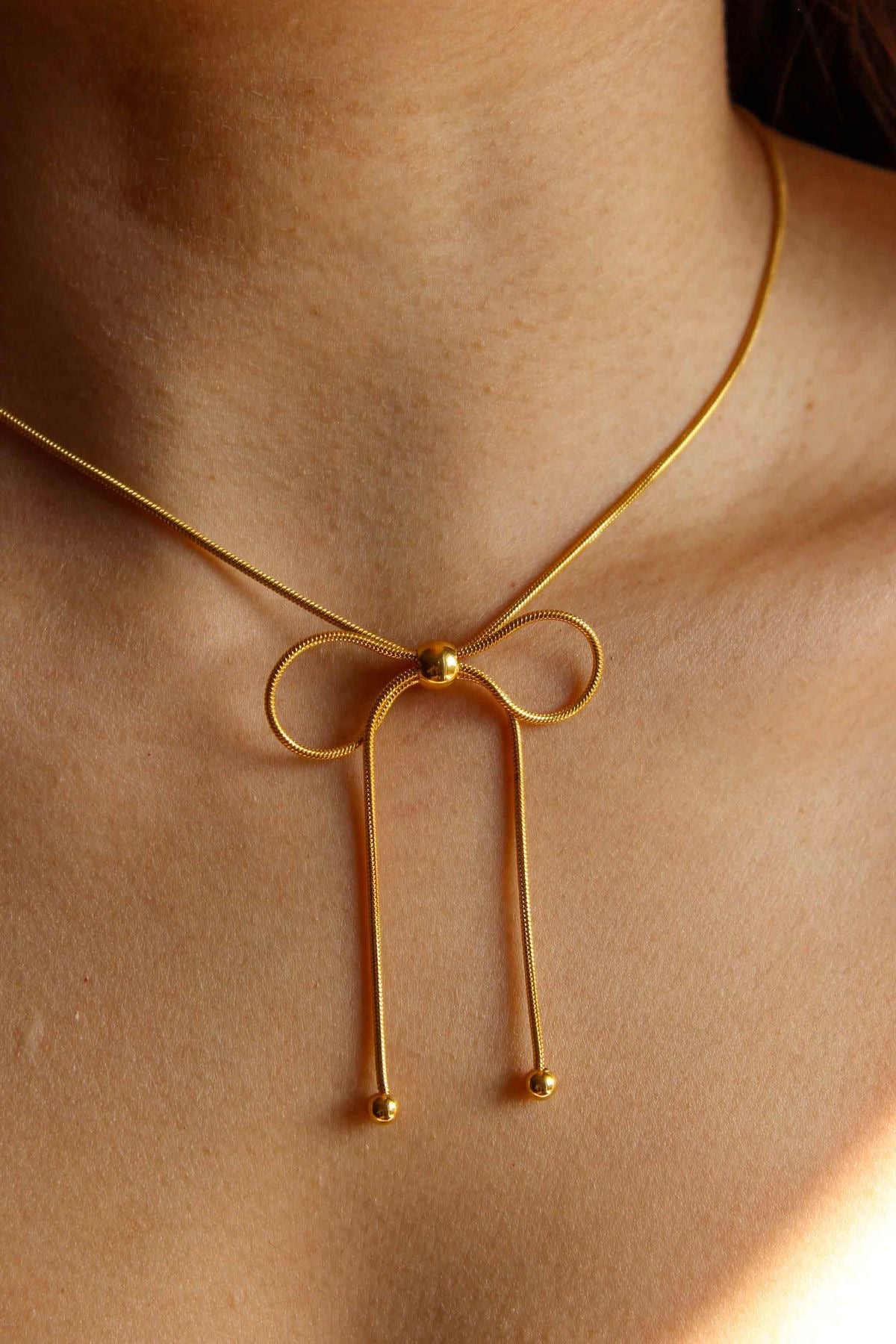 RIBBON NECKLACE