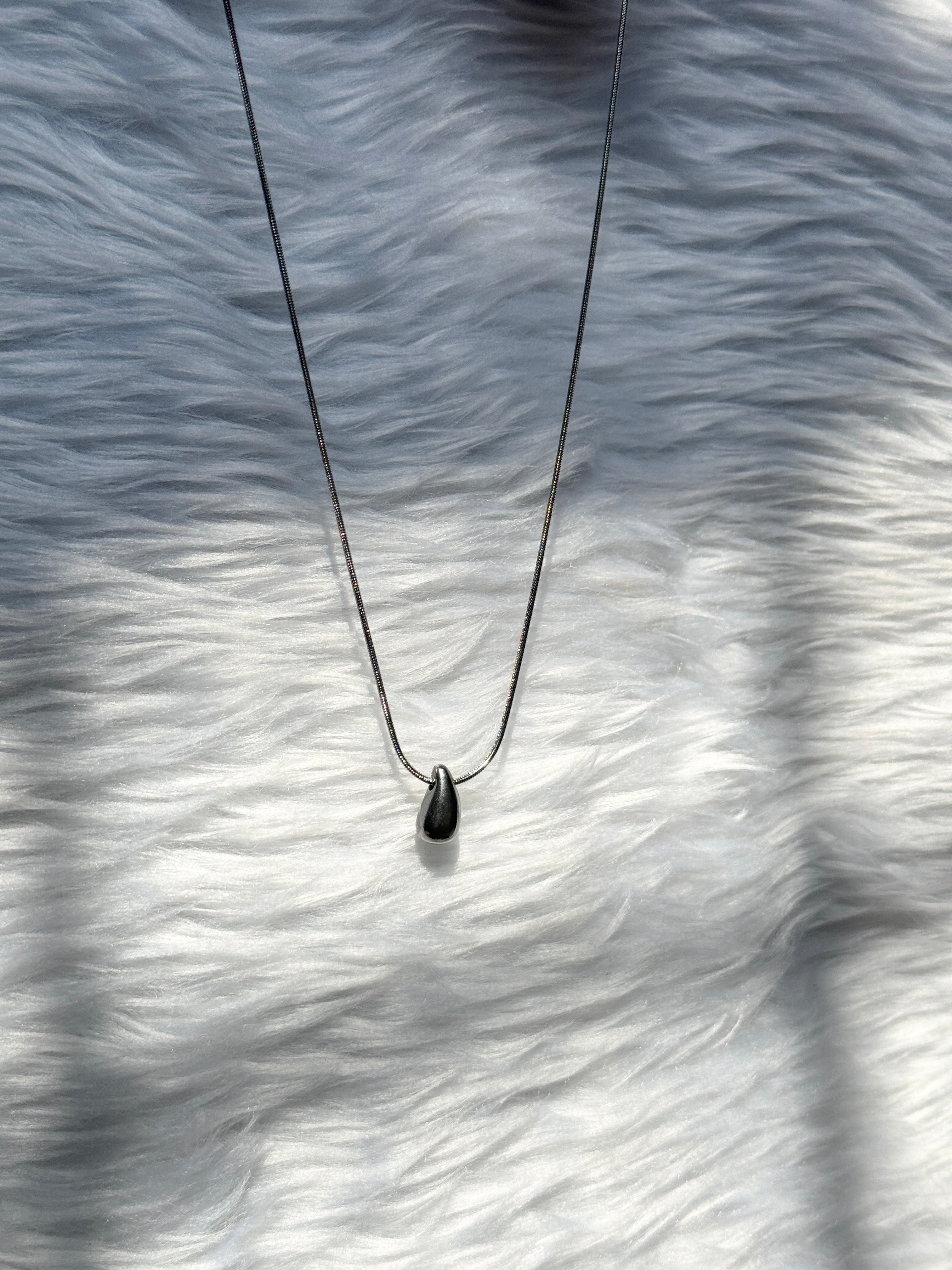 Drop necklace