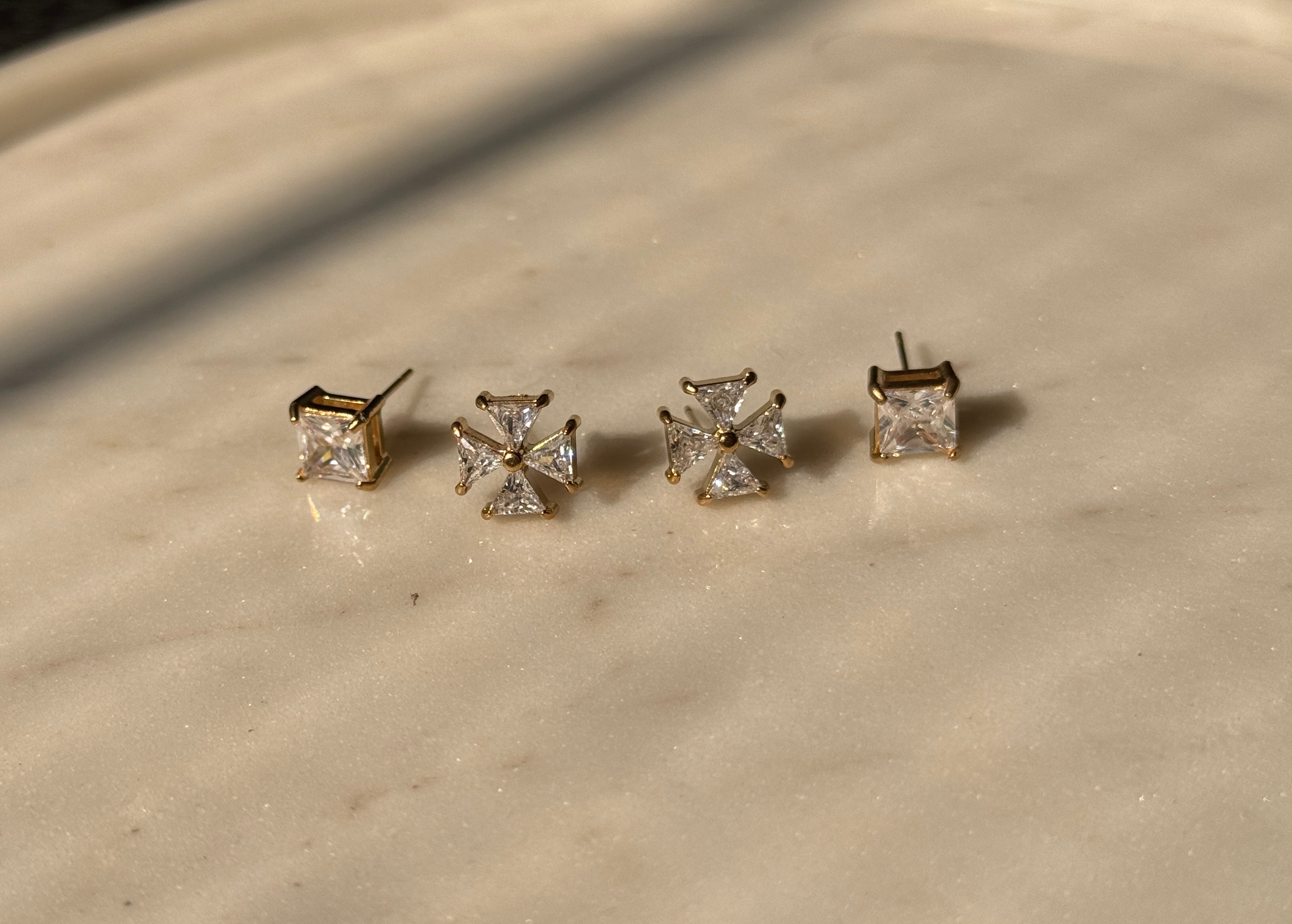 Dainty Studs (Pair of 2)