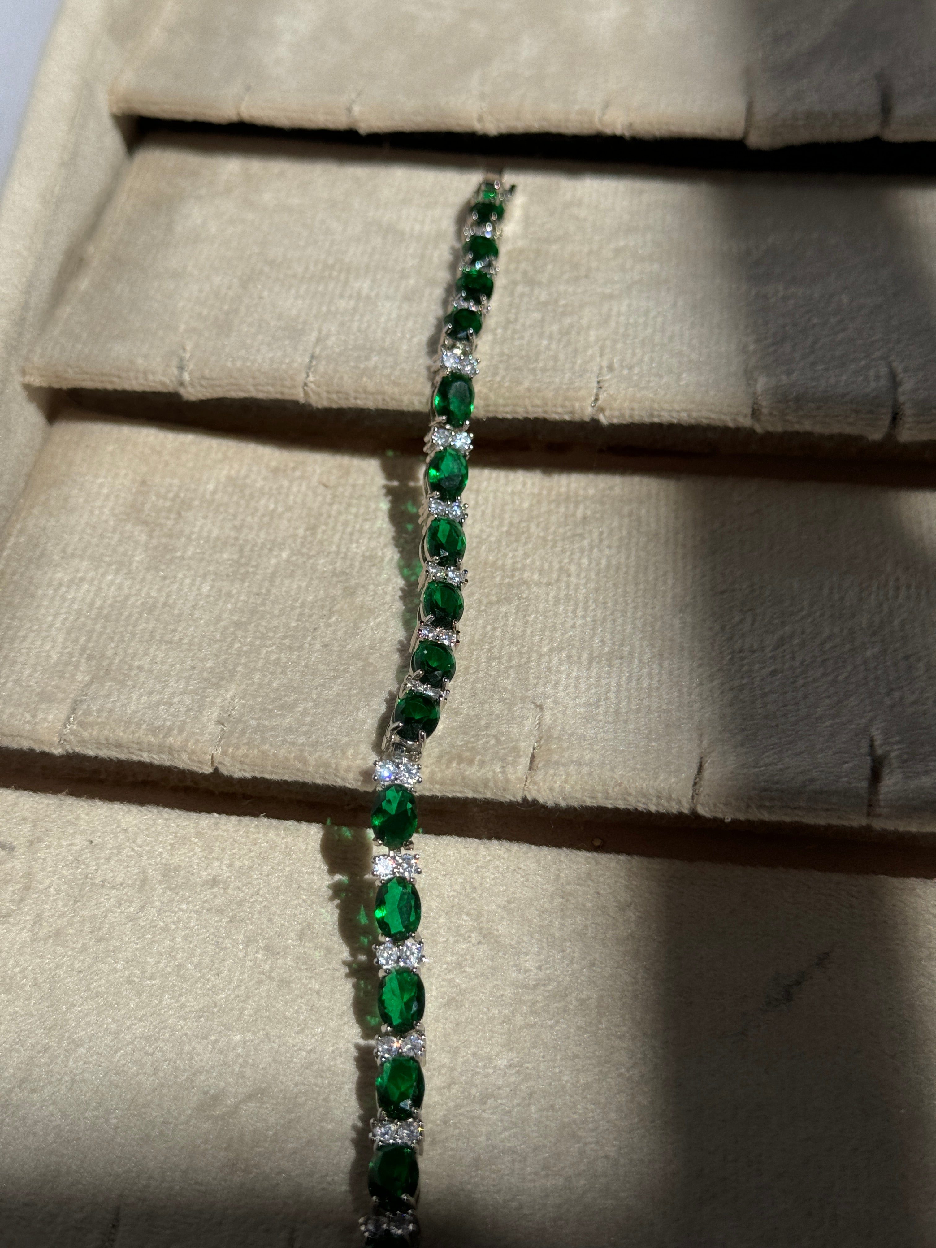 Vintage Emerald Jade Bracelet