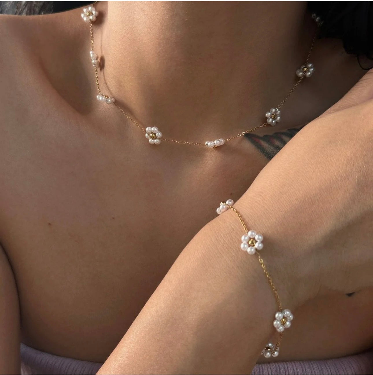 DAISY NECKLACE